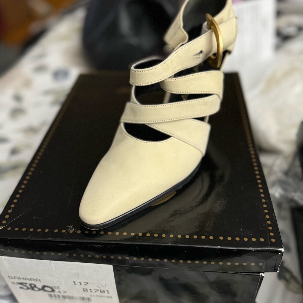 Strappy Nubuck savory Karl Lagerfeld heels